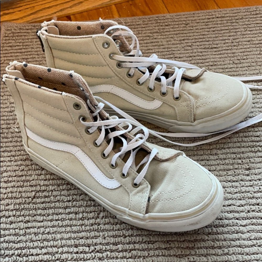 High top Vans sneakers